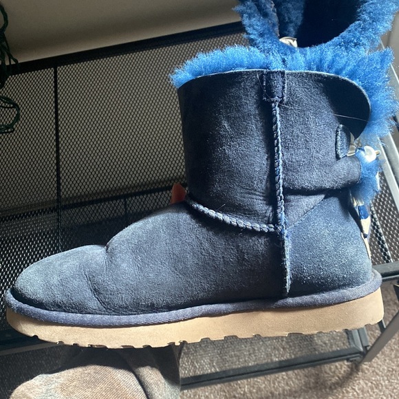 UGG boots - Picture 3 of 5
